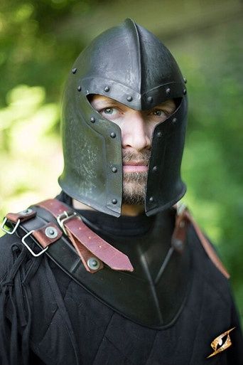Barbuta Zwart, Maat: Medium