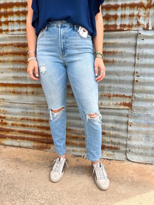 Zoey Medium Classic Mom Jean