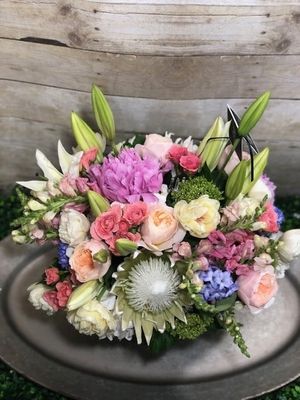 X-Large Extravagant Seasonal Blooms