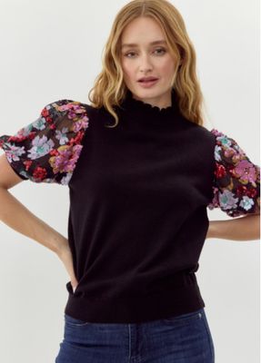 Black Crop Top Floral Puff Sleeve