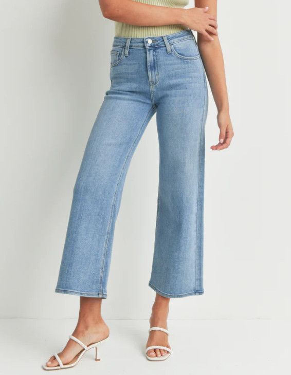Slim Wide Leg Jeans