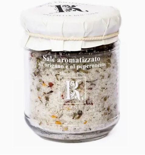Sea salt with oregano and peperoncino