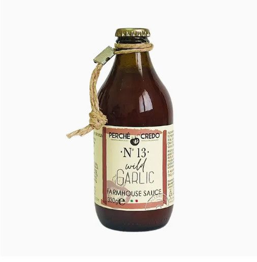 Tomato sauce with wild garlic