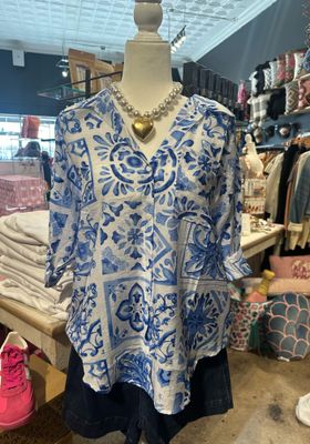 Long sleeve with collar button down oversized