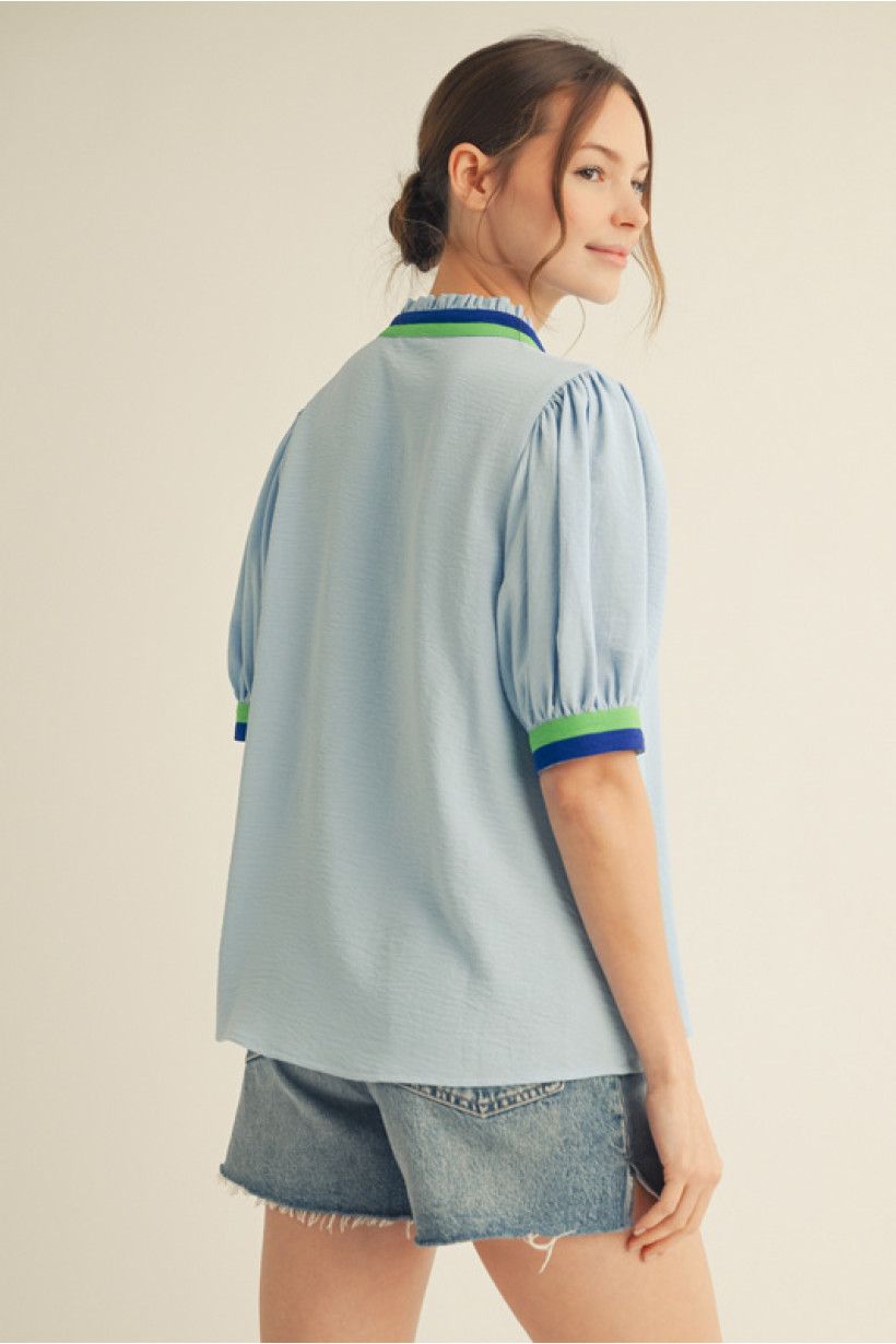 v-neck half sleeve solid top with color block contrast