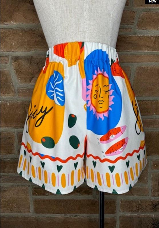 Woven shorts w/ pockets