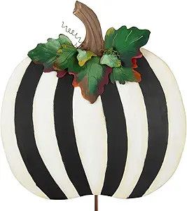Elegant Pumpkin Yard