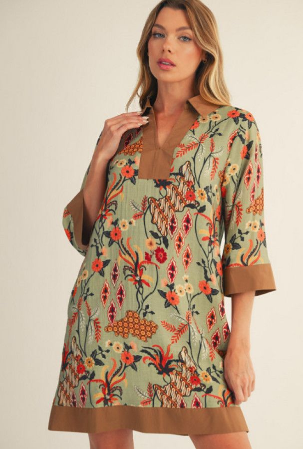 3/4 sleeves boho floral shift dress with side pockets, Size: S, Color: sage