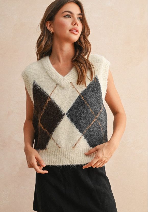 Argyle Pattern Sweater Vest, Color: cream/multi, Size: S