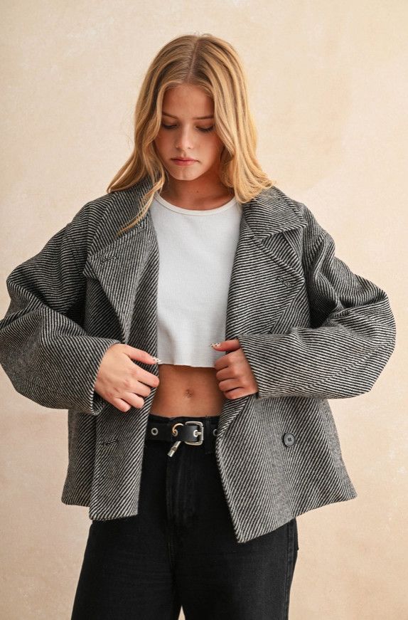 Herringbone Pattern Cape Style Jacket, Color: black/cream, Size: S/M