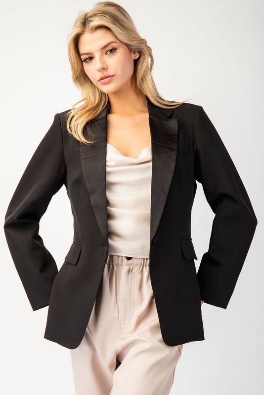 Long sleeve satin collar blazer jacket