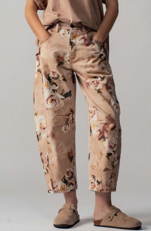 Vintage Relaxed Floral Print Barrel Pants Vintage Relaxed Floral Print Barrel Pants