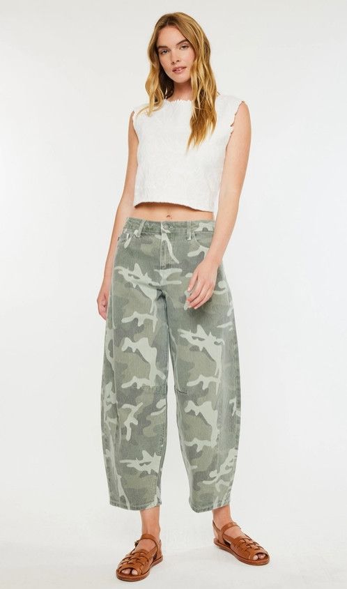 High Rise Horseshoe Fit Jeans