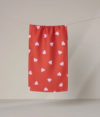 Love Toss Bar Towel