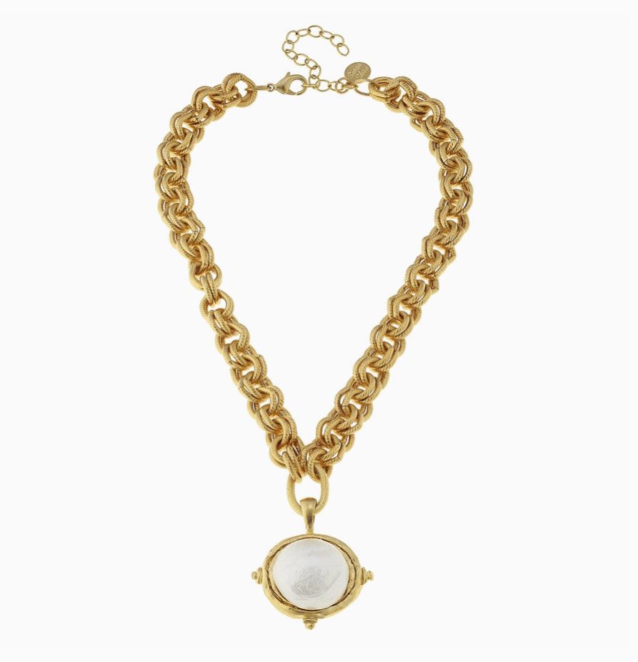 Gold Chain Necklace with Cotton Pearl