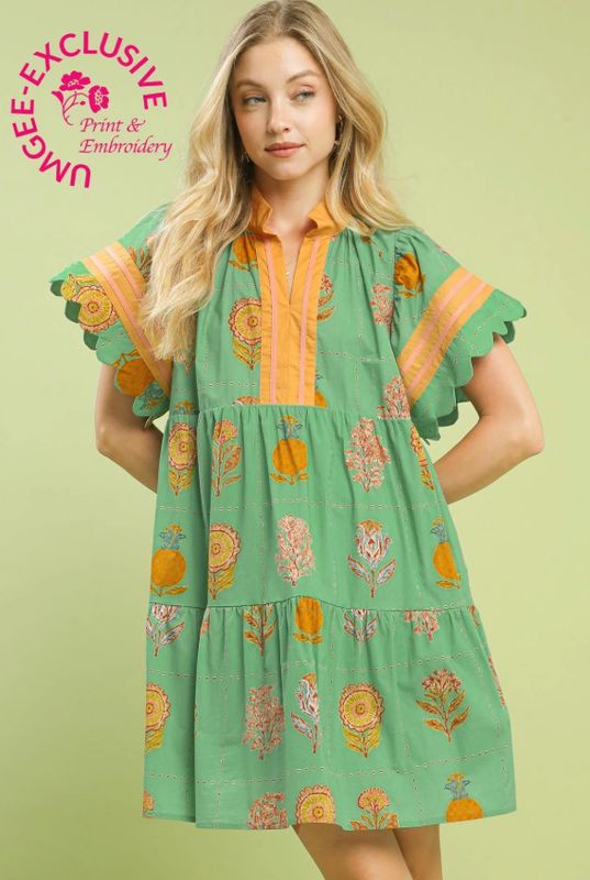 Short Dress with Contrast Striping Details Short Dress with Contrast Striping Details