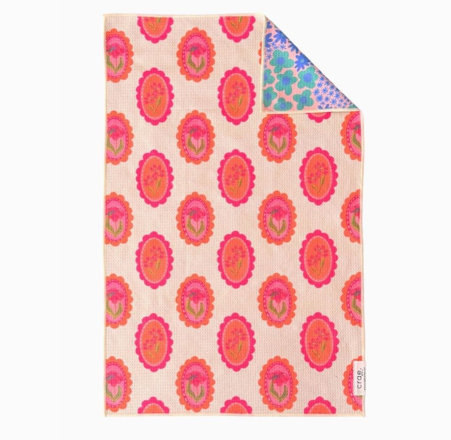 Marilyn: Reversible Hand Towel