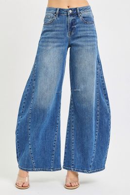 Slouchy Barrel Curvy Sideseam Jeans