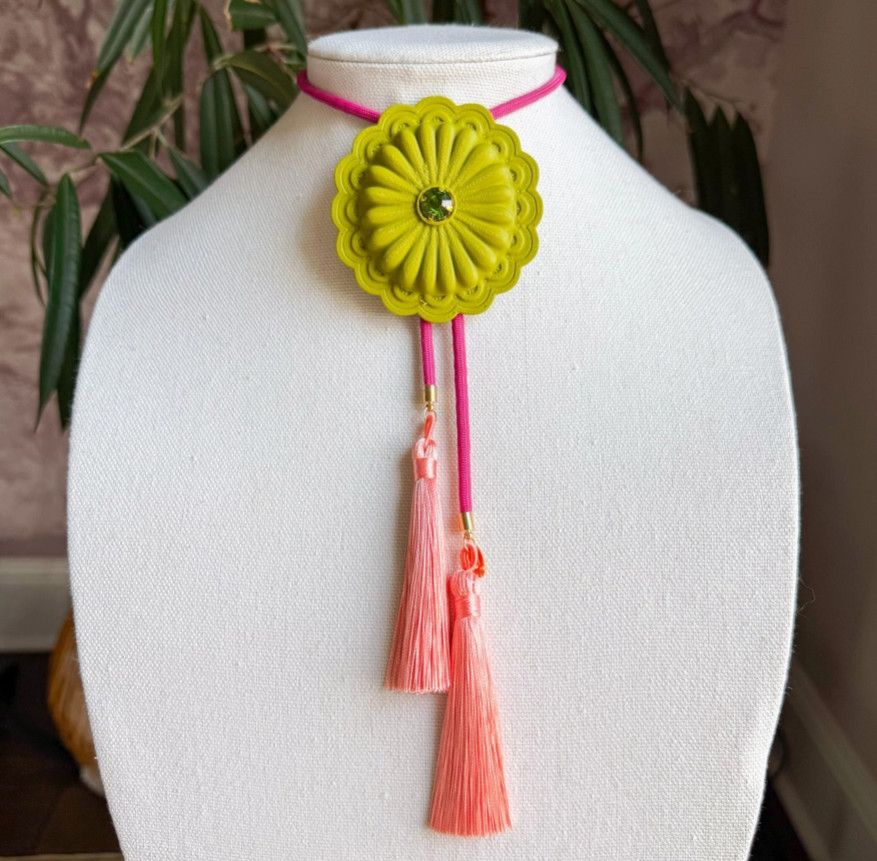 Concho Bolo Olive Green with Fuchsia &amp; Peach
