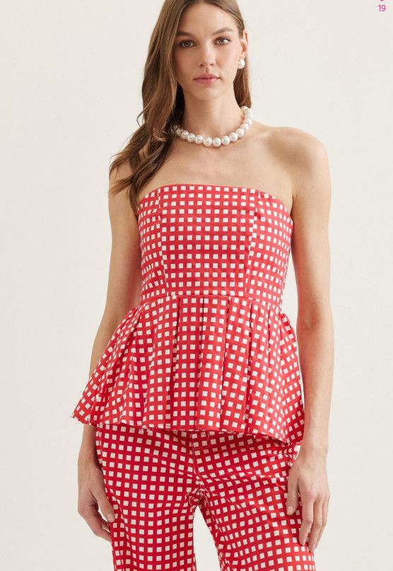 Checkered strapless peplum top featuring flared hem detail, Color: red, Size: S