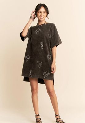 Mineral Embroidered Short Sleeve Terry Dress