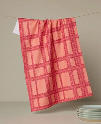 Lacy Plaid Tea Towel