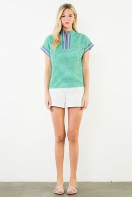 Short sleeve gingham patterned top