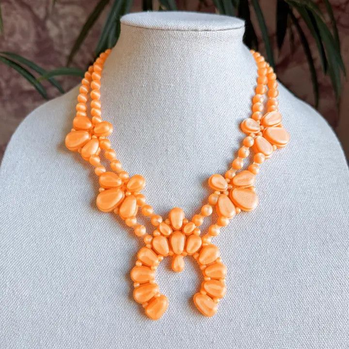 Night Bloom Necklace in Orange Twist