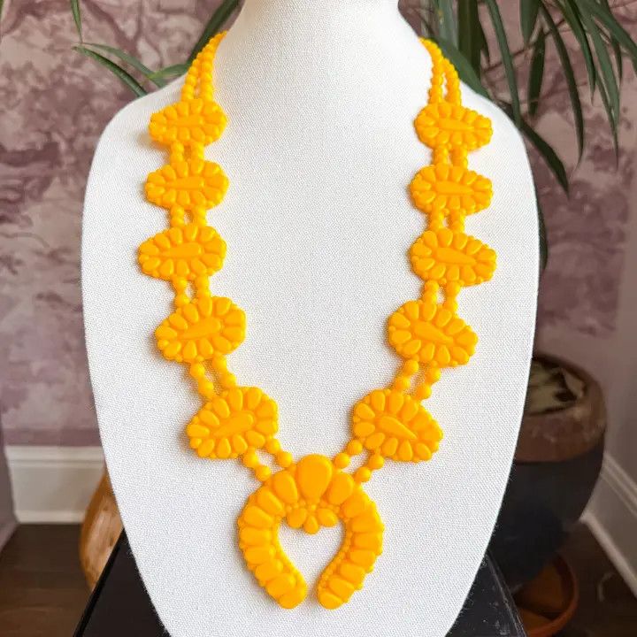 Golden Hour Necklace in Sunflower Yellow