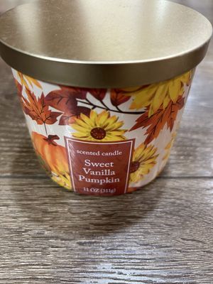 Sweet Vanilla Pumpkin Candles