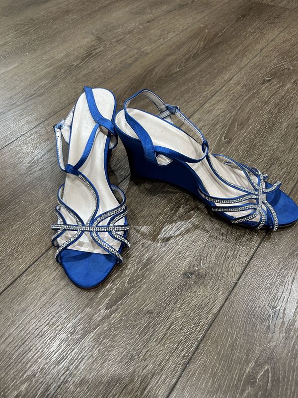 David&#39;s Bridal Heels