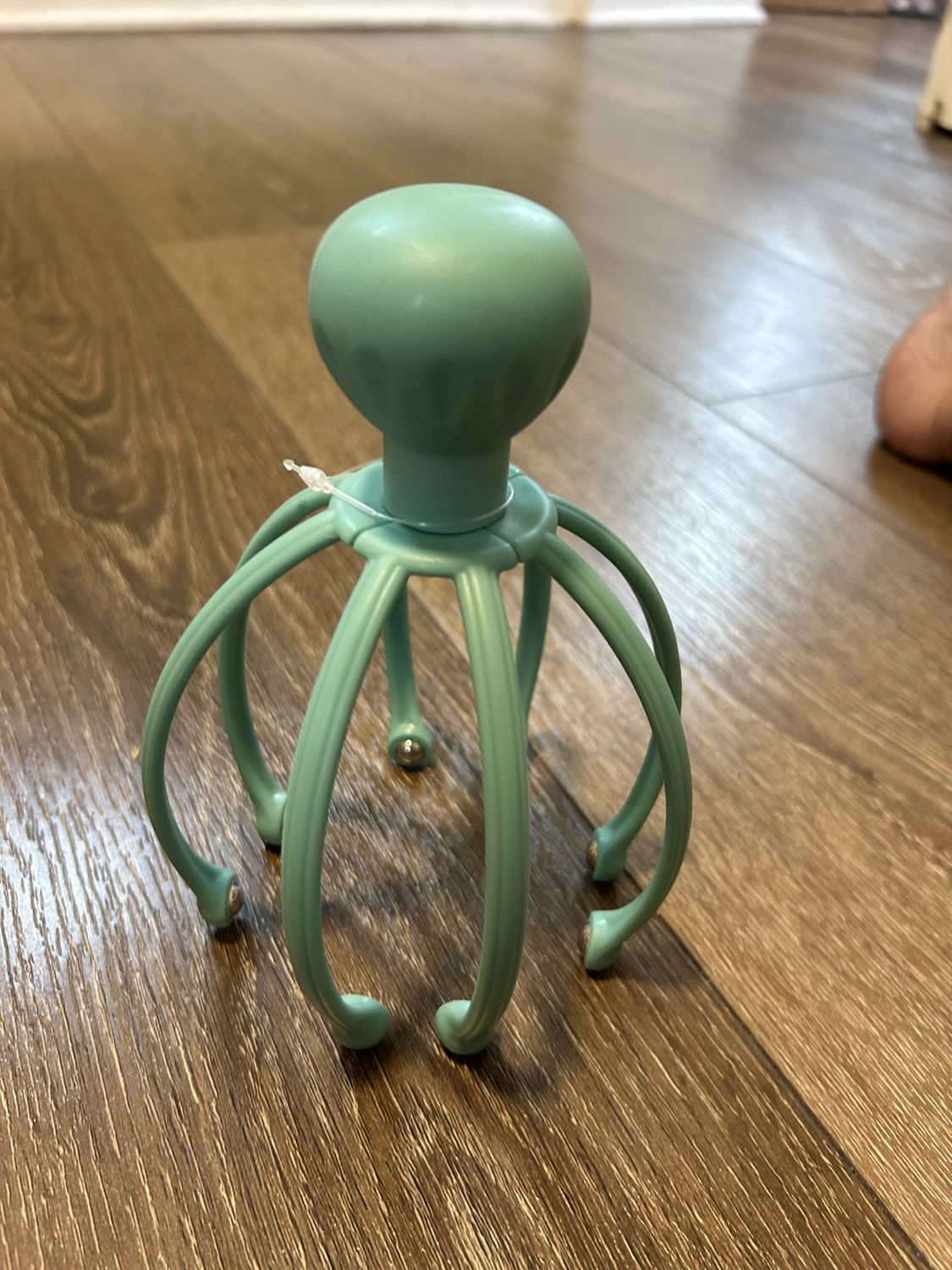 Green Head Massager