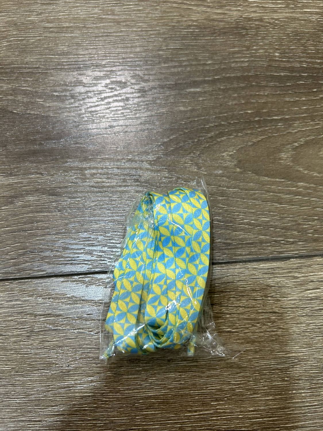 Shoe laces