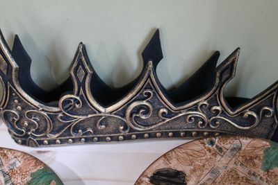 Kings crown