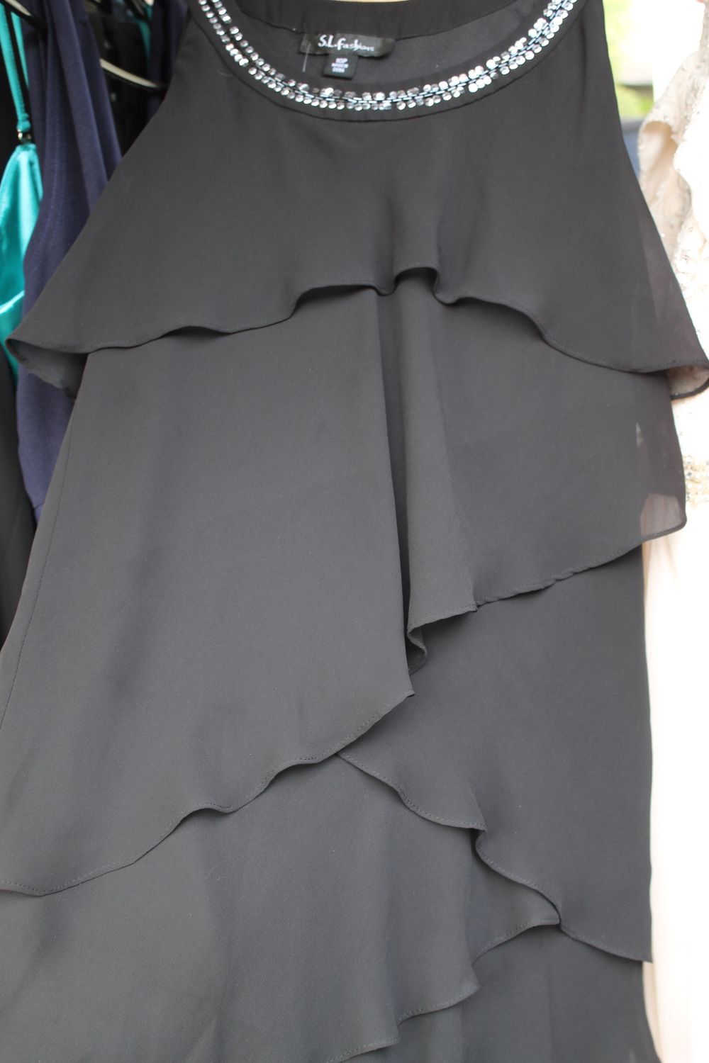 Sl fashions size 10p black dress