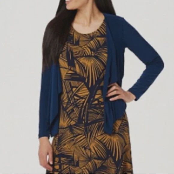 Attitudes dress Size XL