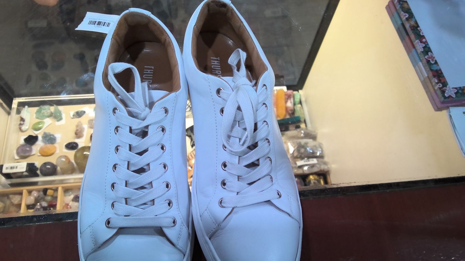 Thursday. Tennis  size9.5