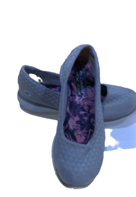 skechers air cooled memory foam