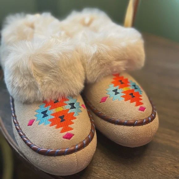 moccasin  size 8