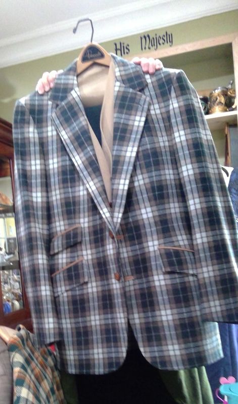 Beige And Blue Suite  Vintage 70&#39;s  Size Med