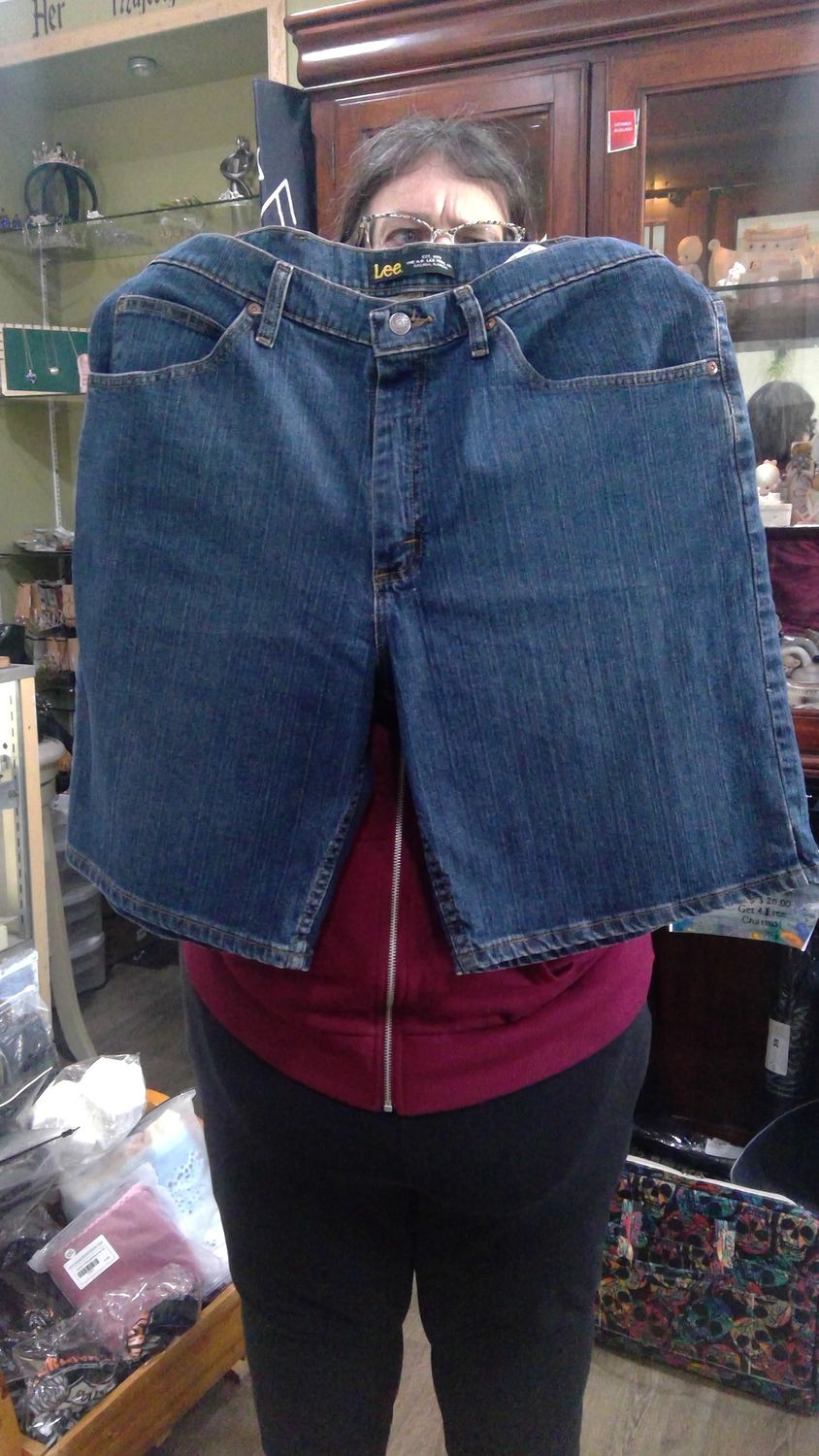 Dark Lee Jean Shorts Size 38