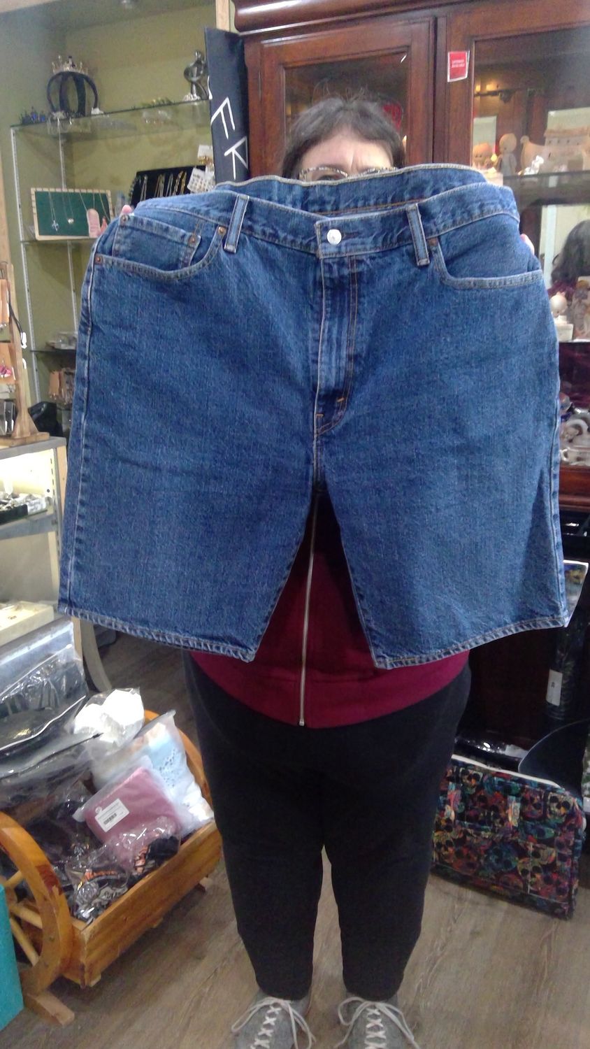 Levi Short Jean Mens Size 40 W
