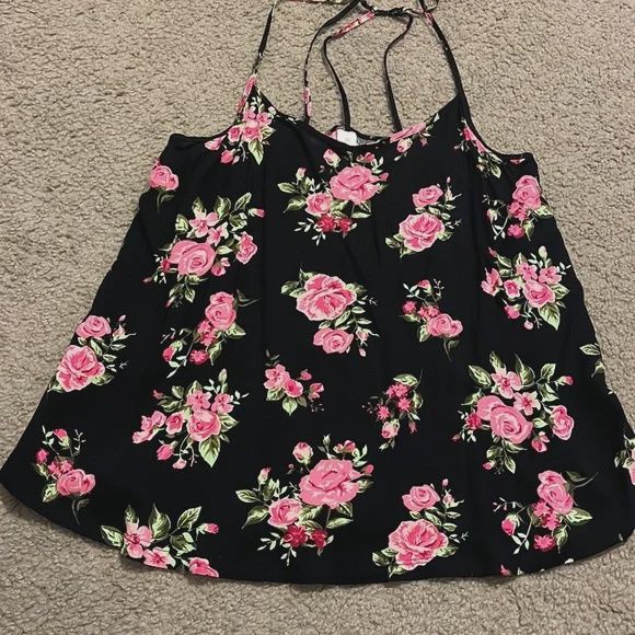 No Boundaries Pink Roses Tank Top Size LG