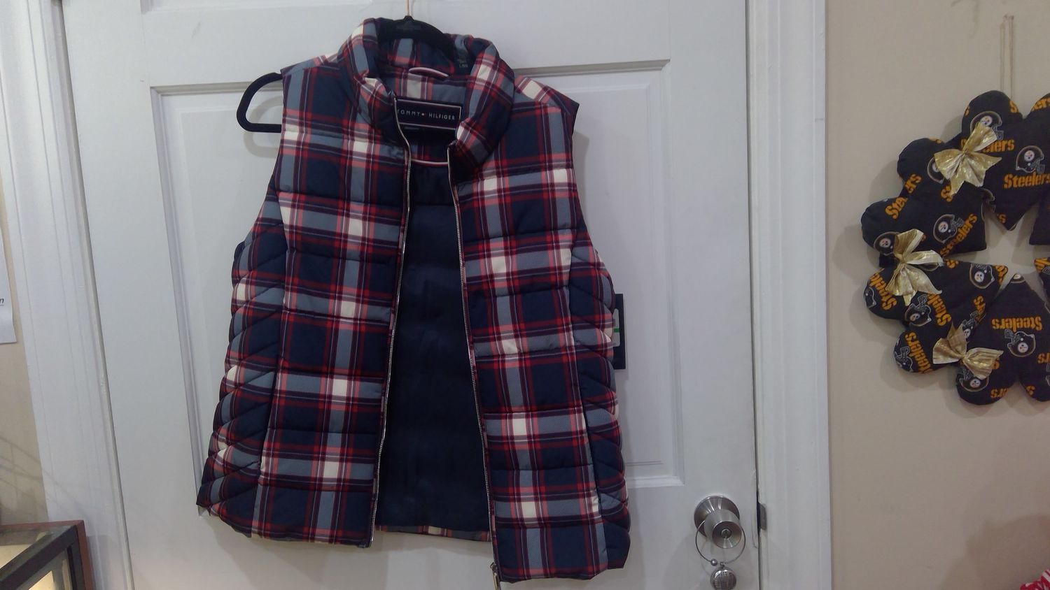 Tommy Hilfiger Plaid Vest Size l