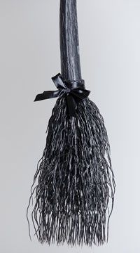 Witches Broom Black