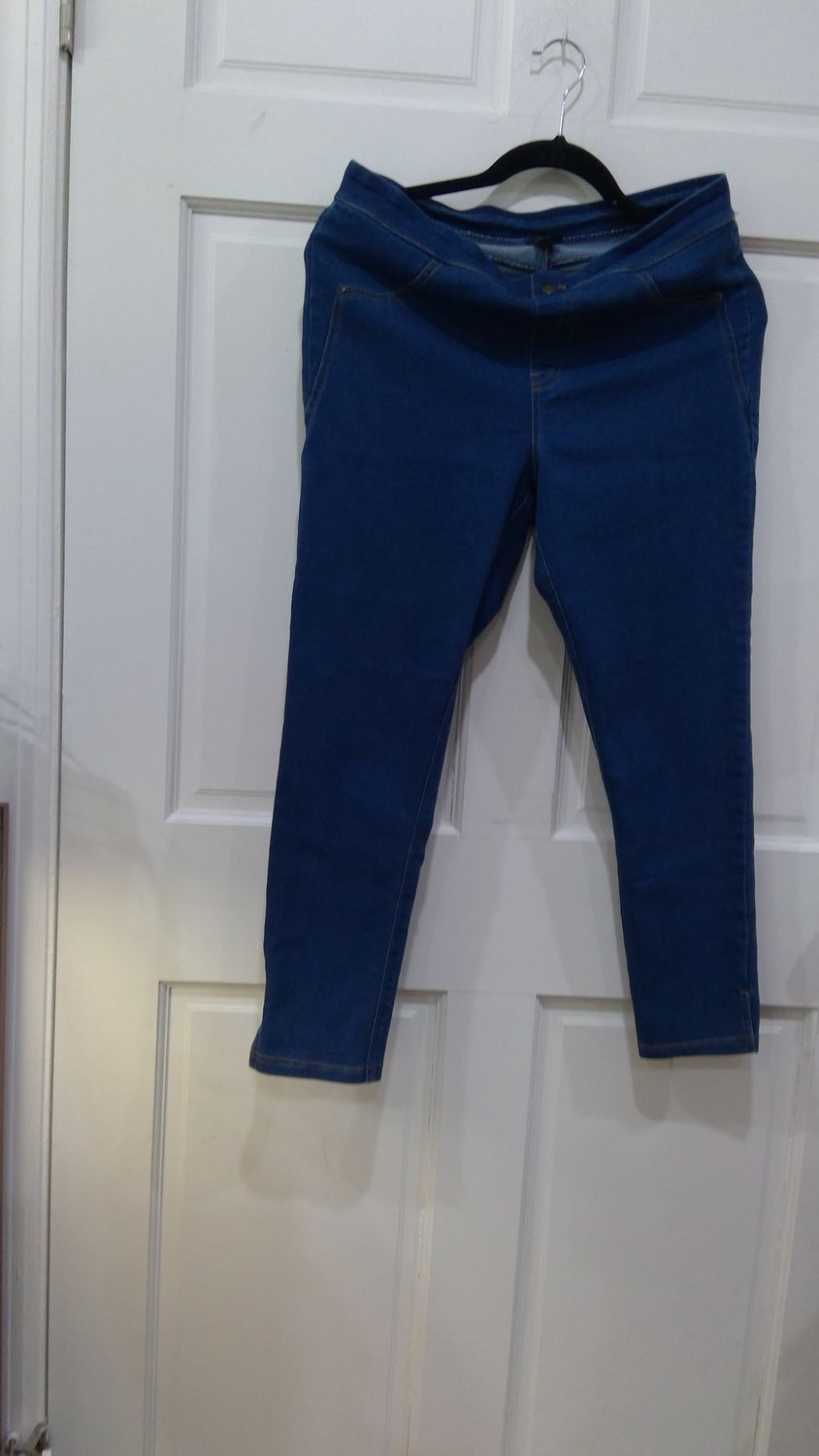 Hue Size Med Jeans