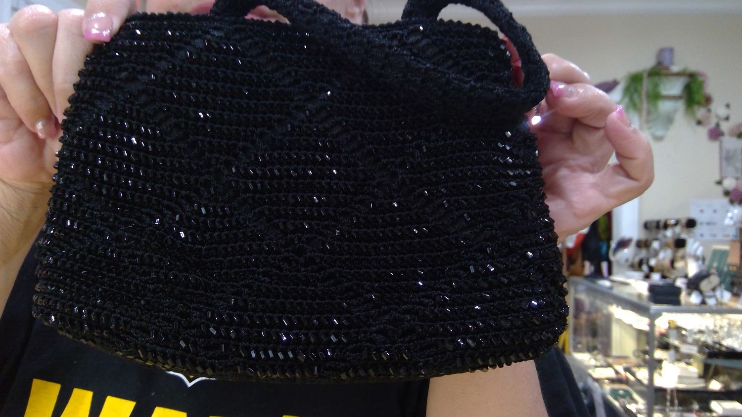 VALERIE STEVENS VINTAGE HAND BAG BLACK