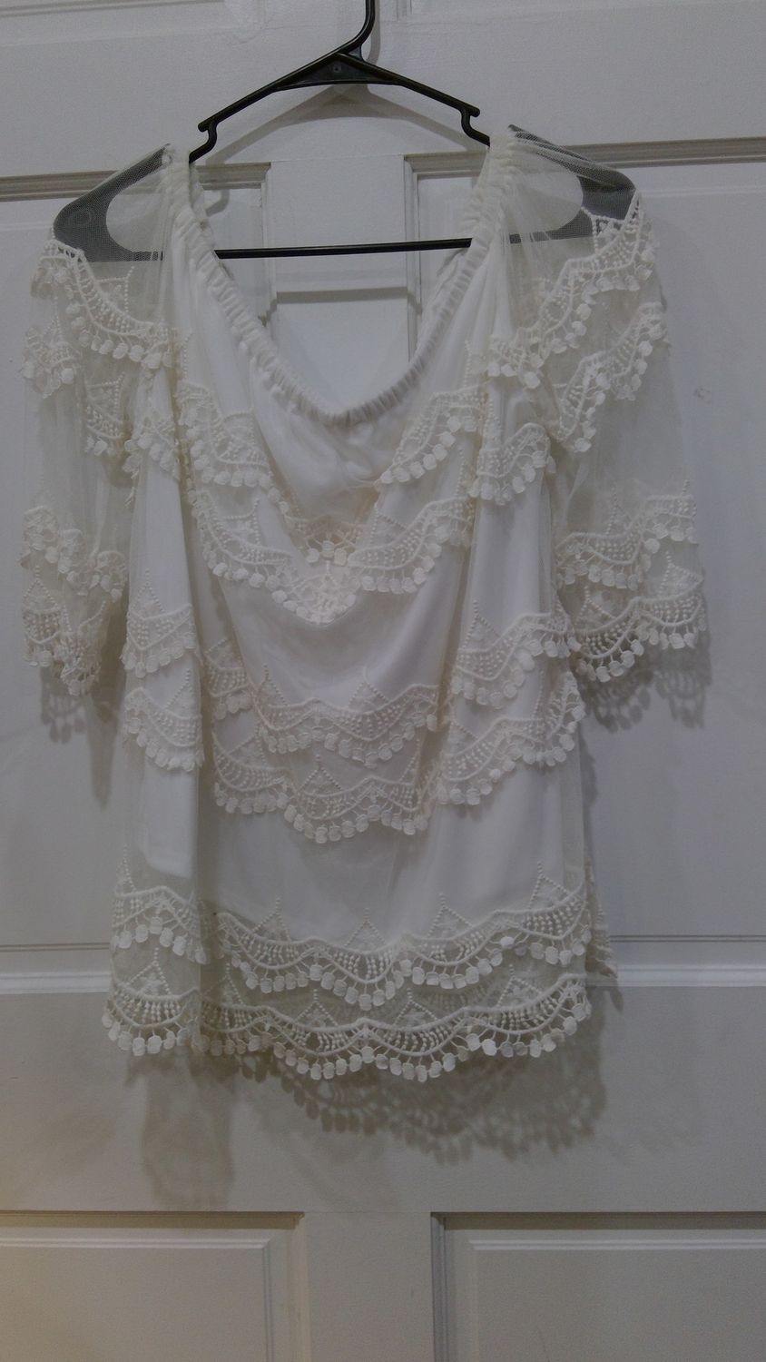 Adiva Lace white shirt Size Large