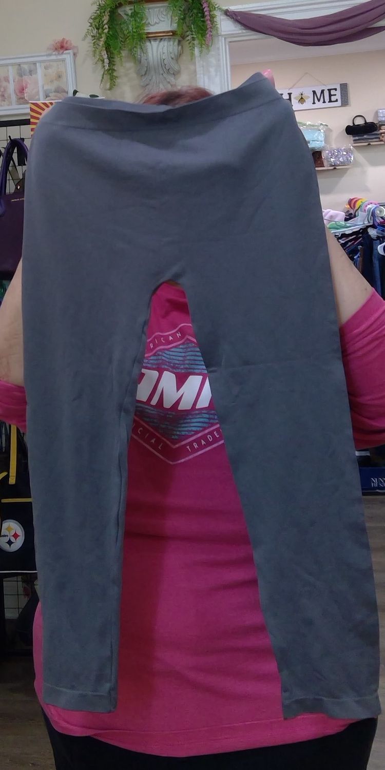Parts Angel leggings Gray size medium slash large spandex