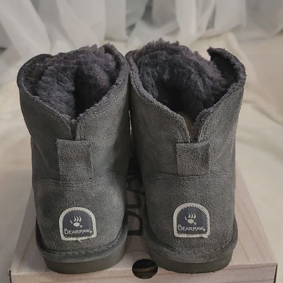 BEARPAW Boots Kerri Suede &amp; Wool Lace -Up Boot Size 9